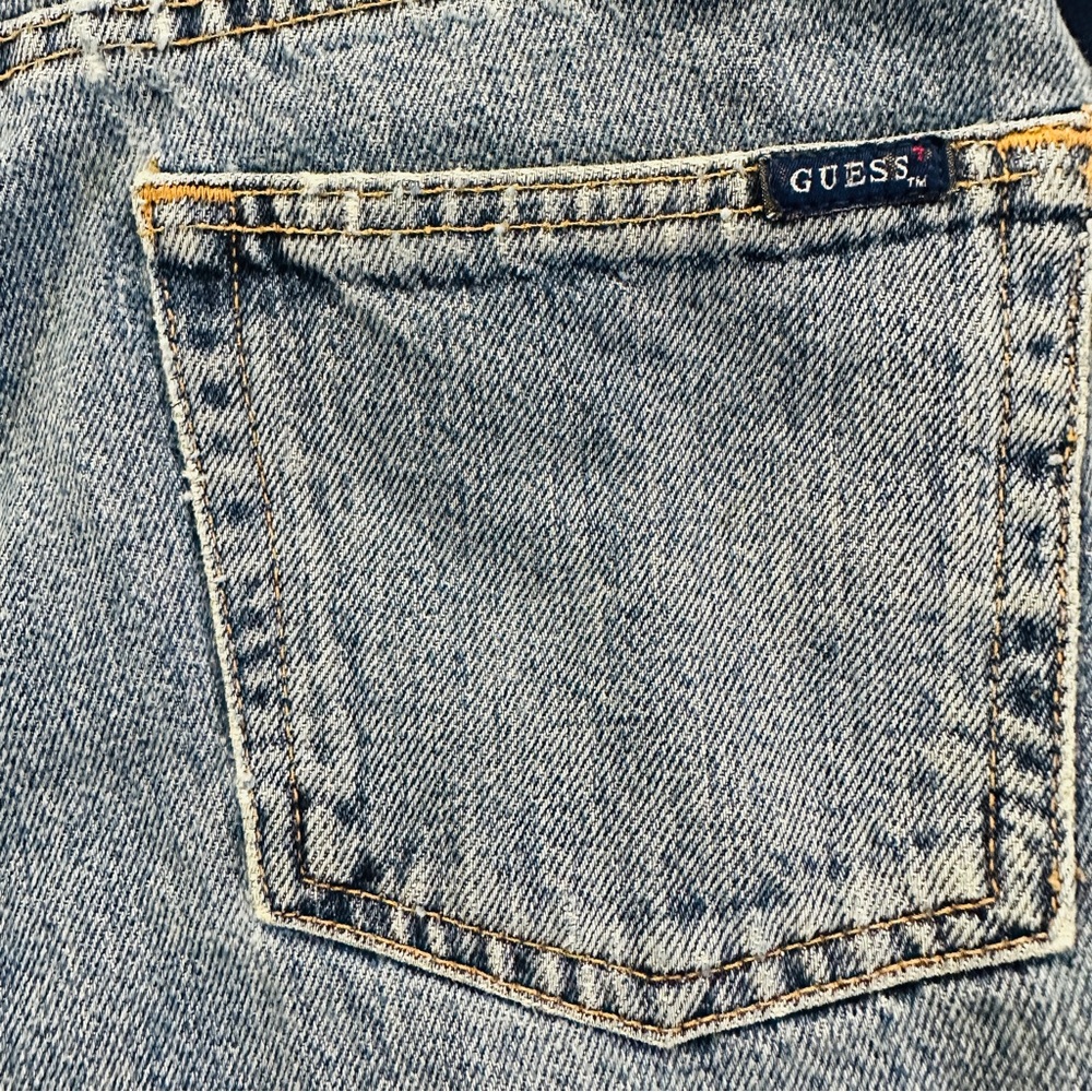 REAL DENIM GUESS HIGHWAISTED SHORTS!! - Picture 8 of 11